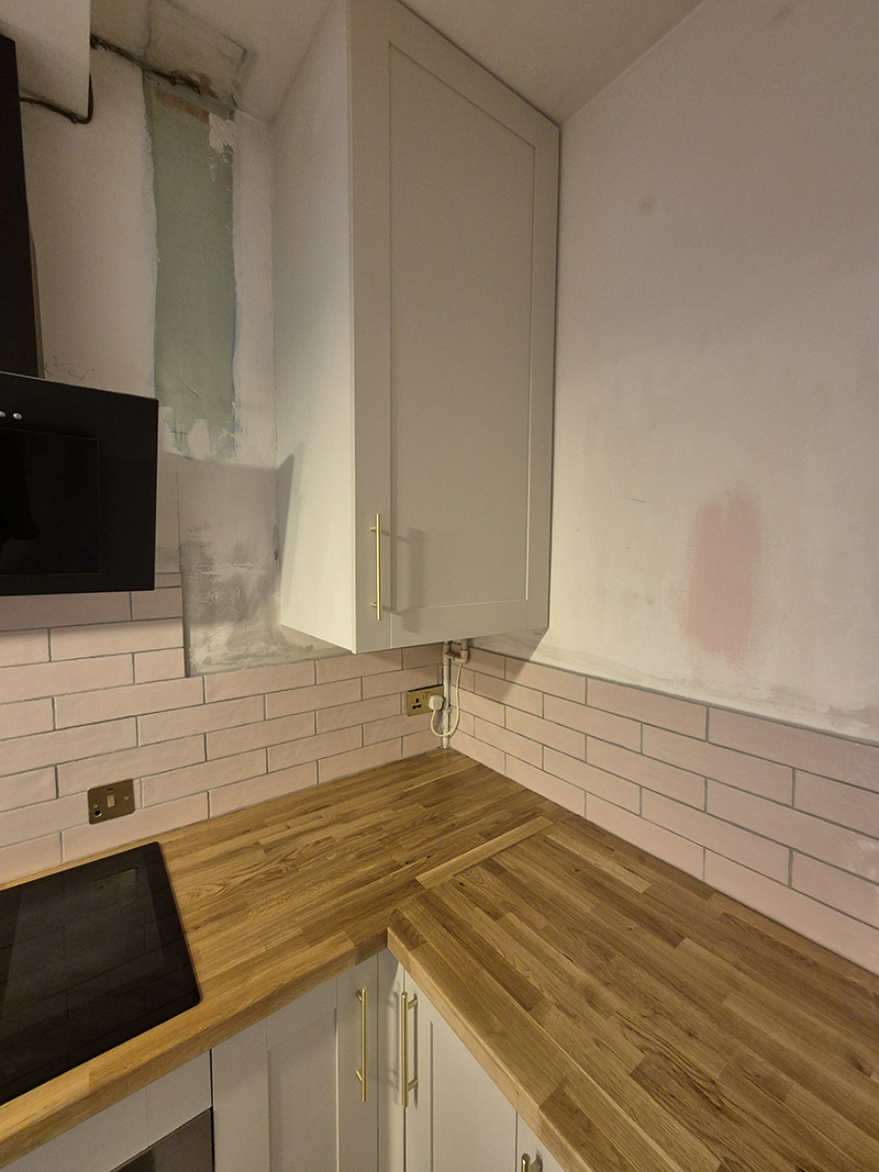 Joining thick staved oak worktop